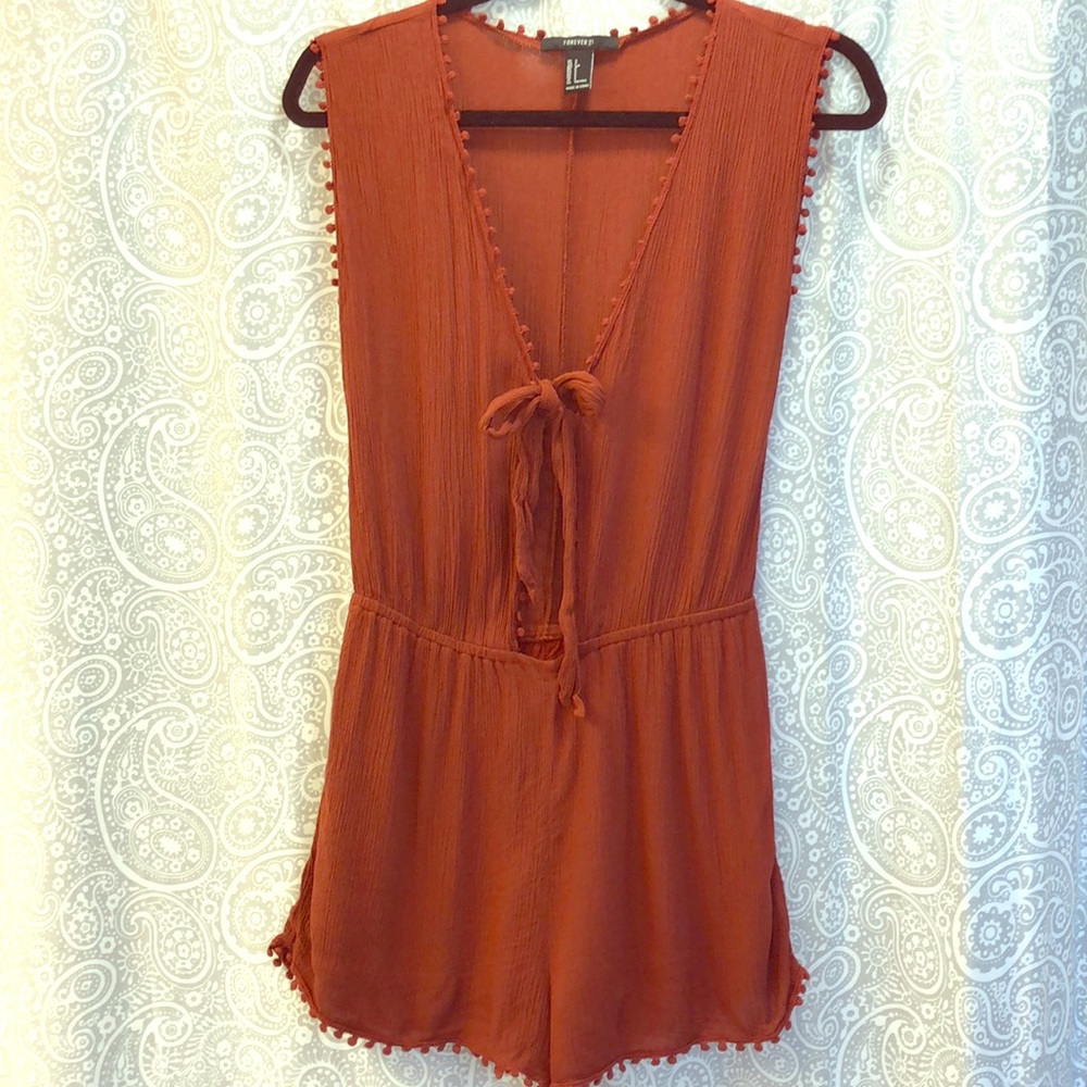 Forever 21 :: size small :: burnt orange ROMPER*